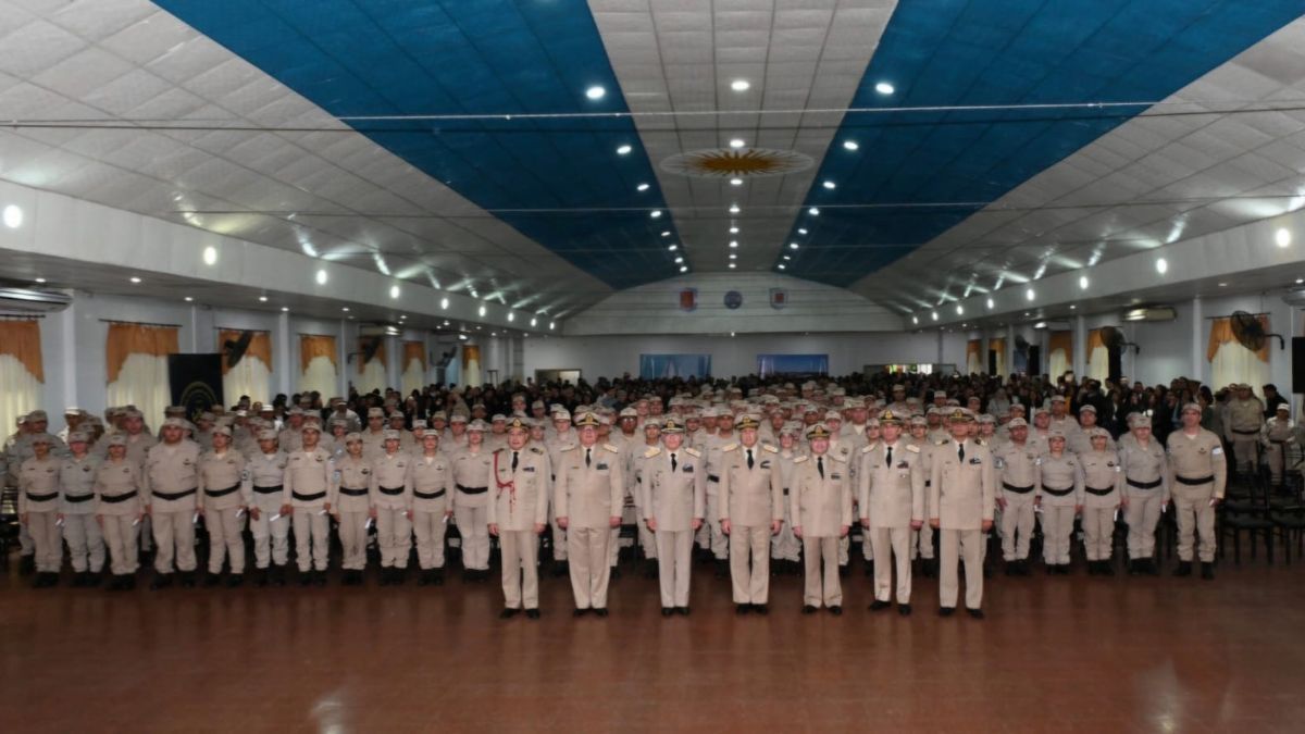 La Prefectura Naval Argentina comenzó las inscripciones para técnicos y especialistas en distintas áreas.