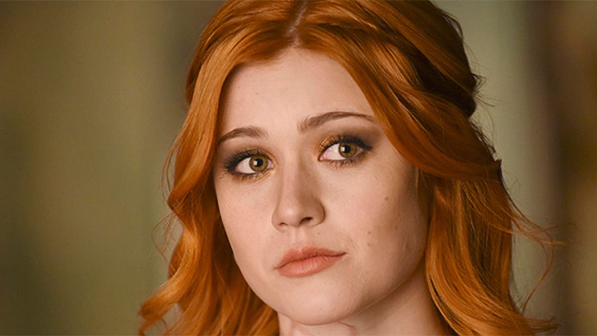 “Arrow”: Primera imagen de Katherine McNamara en la séptima temporada