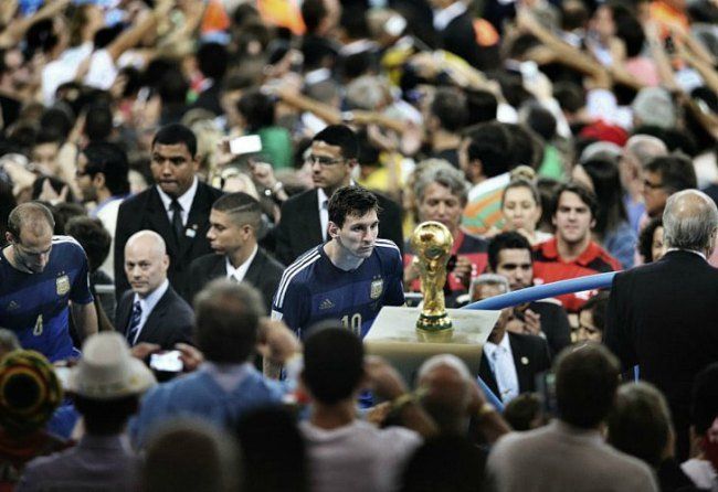 Messi: “No cambiaría nada por ser campeón del mundo”