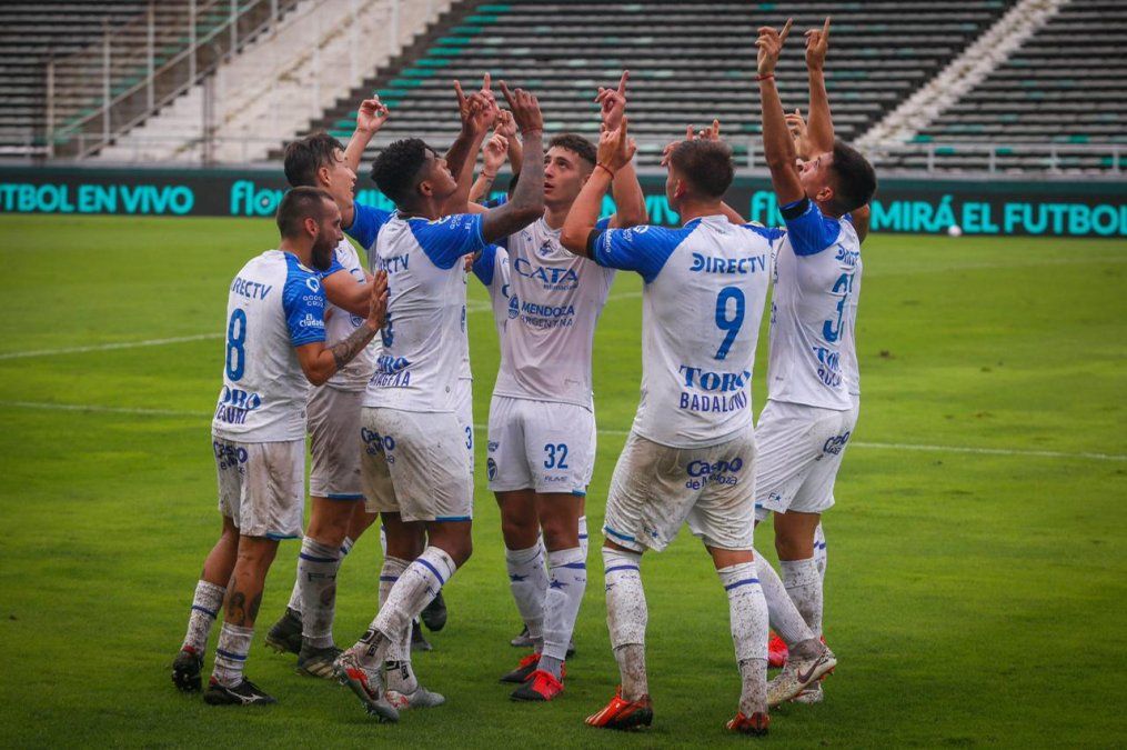 Los jugadores del Tomba