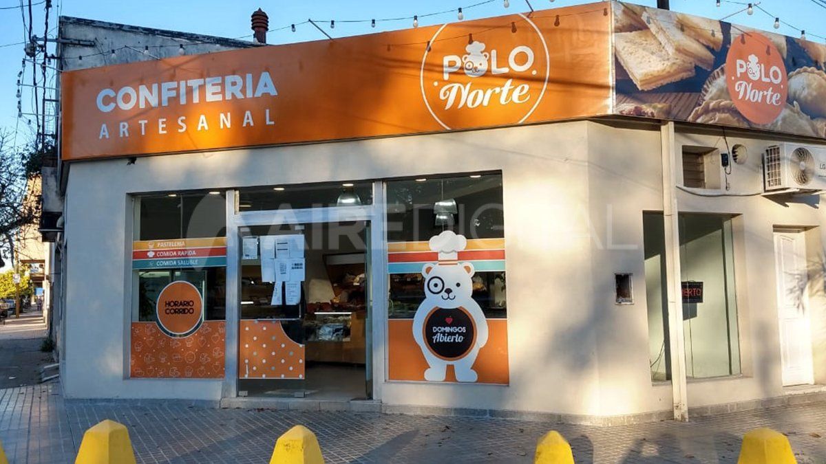 Dos personas arribaron en moto y se llevaron dinero de la caja registradora