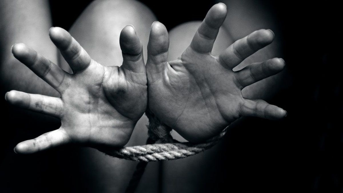 Cada vez que alguien desaparece y no se encuentran rastros, reflota el fantasma de la existencia de redes de trata de personas. Cada vez que alguien desaparece y no se encuentran rastros, reflota el fantasma de la existencia de redes de trata de personas.