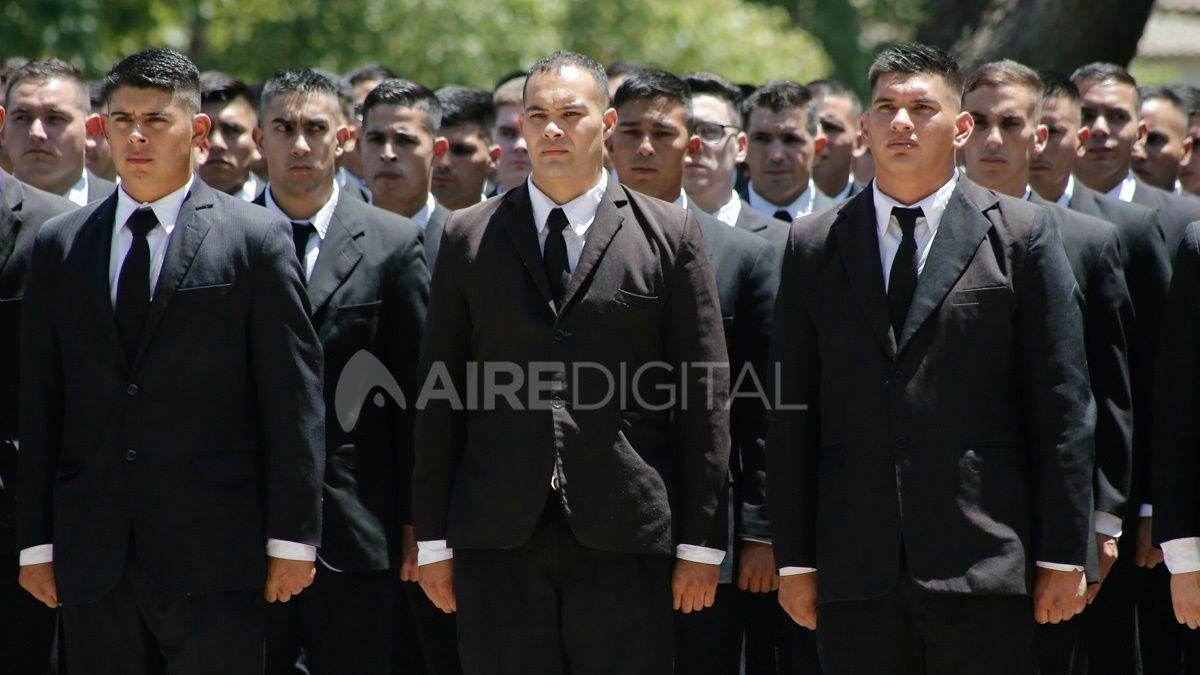 Más de 470 nuevos agentes policiales fueron puestos en funciones