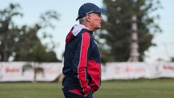 Leonardo Madelón define el once para visitar a Vélez.