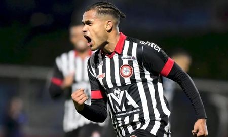 Unión sumará un nuevo delantero para el plantel del Kily González: quién es Alexander Machado Unión sumará un nuevo delantero para el plantel del Kily González: quién es Alexander Machado