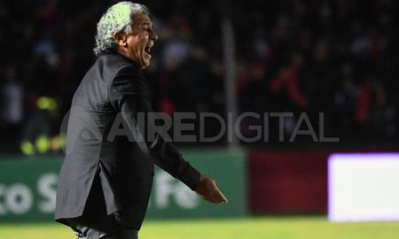 Néstor Gorosito valoró la actuación de Colón en la victoria ante Vélez, por la Liga Profesional. Néstor Gorosito valoró la actuación de Colón en la victoria ante Vélez, por la Liga Profesional.