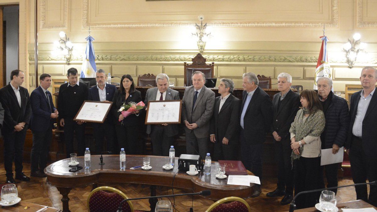 Homenaje a Miguel Lifschitz en la Cámara de Senadores de Santa Fe. 