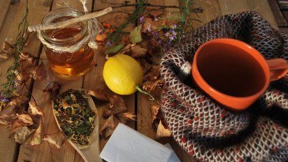Infusiones naturales para calmar el dolor de garganta 