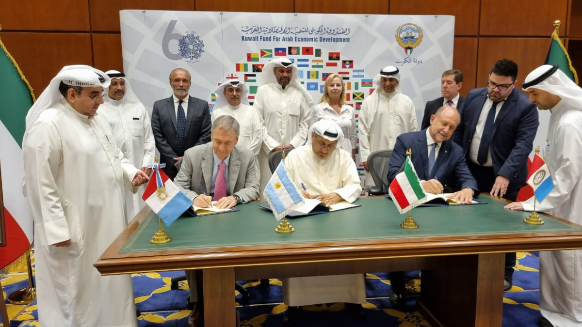 Acueducto Santa Fe-Córdoba: Perotti firmará el convenio de garantía entre Argentina y el Fondo Kuwaití.