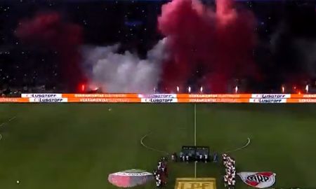 Comienza la final por el Trofeo de Campeones. Comienza la final por el Trofeo de Campeones.
