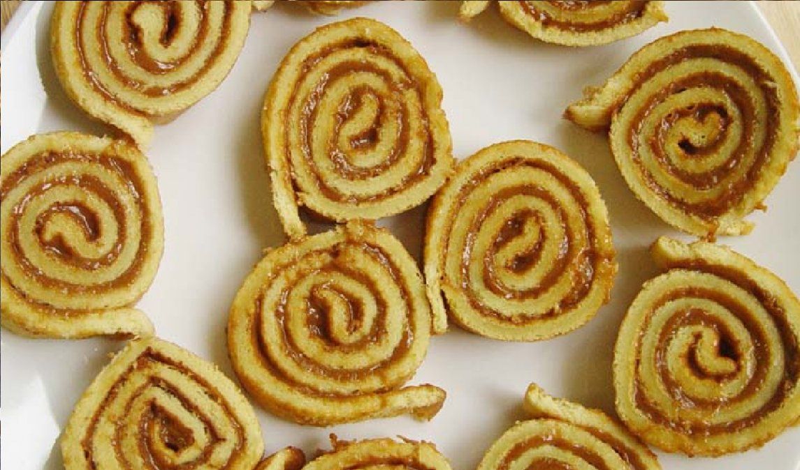 El pionono dulce es un básico de la repostería y con esta receta vas a prepararlo en casa, sin fallas y con un resultado liviano, flexible y delicioso. El pionono dulce es un básico de la repostería y con esta receta vas a prepararlo en casa, sin fallas y con un resultado liviano, flexible y delicioso.