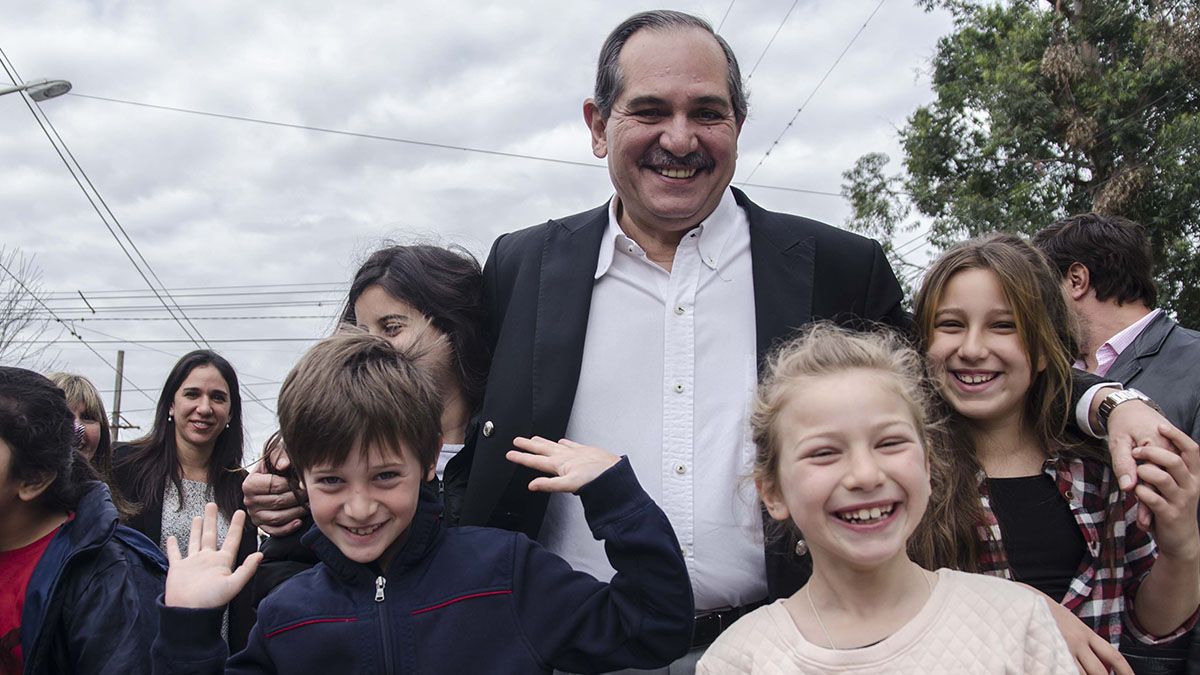 Alperovich negó la denuncia por violación y acusó a su sobrina por amenazas y exigencias indebidas