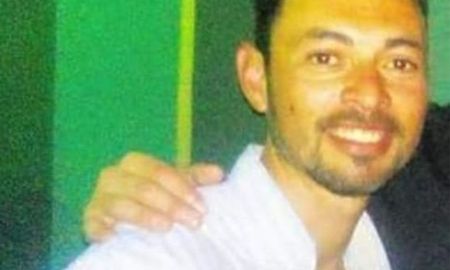 Apenas unos poco minutos antes del final del jueves, se consumó el homicidio N° 17 en el departamento La Capital. Un hombre de 40 años oriundo de barrio El Pozo, identificado como Claudio Alonso, fue asesinado de un disparo en la cabeza en la colectora Esteban Laureano Maradona a metros del ingreso al Conicet Santa Fe. Apenas unos poco minutos antes del final del jueves, se consumó el homicidio N° 17 en el departamento La Capital. Un hombre de 40 años oriundo de barrio El Pozo, identificado como Claudio Alonso, fue asesinado de un disparo en la cabeza en la colectora Esteban Laureano Maradona a metros del ingreso al Conicet Santa Fe.