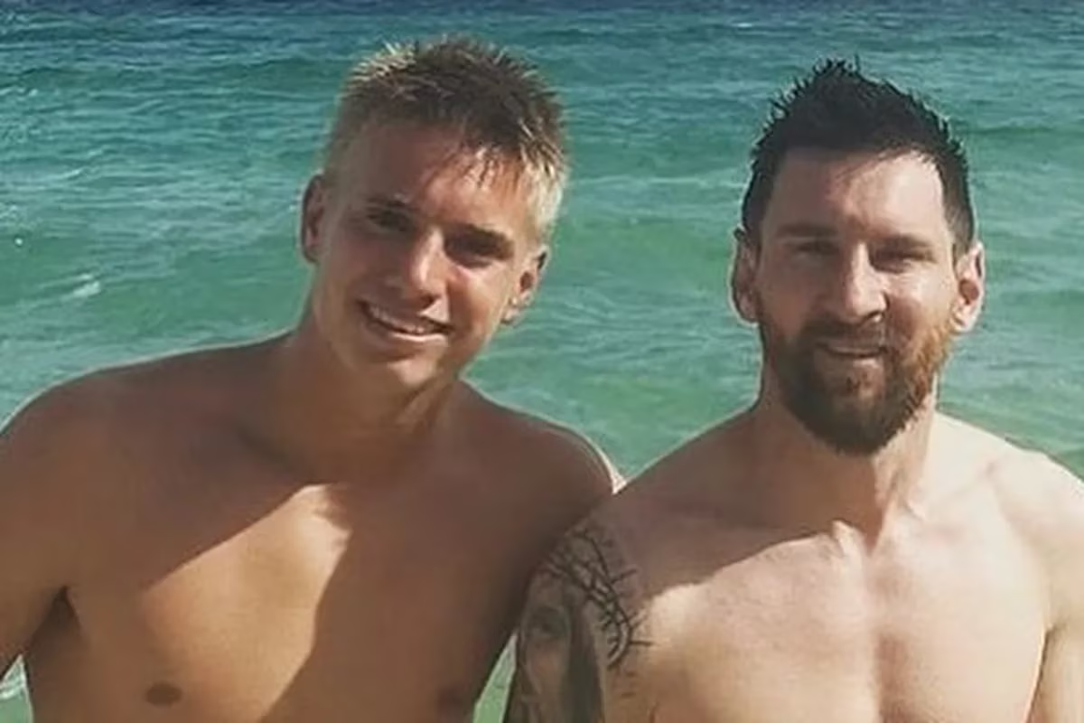 Christian Shevchenko se sacó una foto con Lionel Messi. Christian Shevchenko se sacó una foto con Lionel Messi.