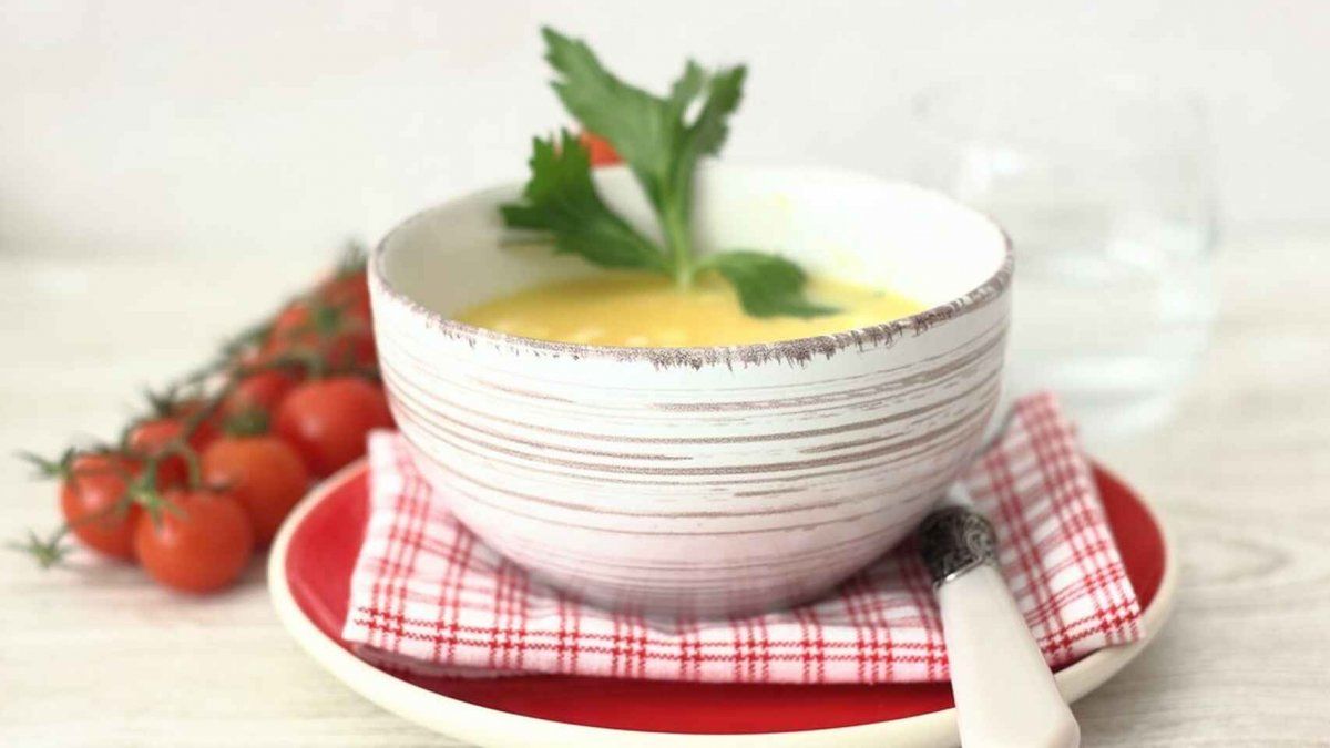 Probablemente es la receta de sopa más rápida, barata y fácil de la historia.