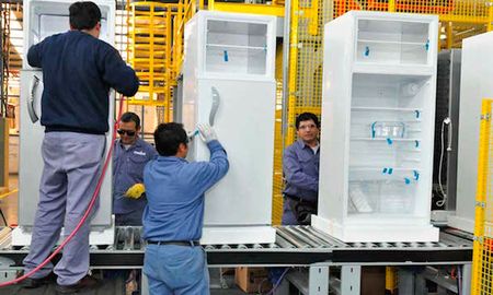 rosario: fueron reincorporados unos 400 trabajadores de la linea blanca rosario: fueron reincorporados unos 400 trabajadores de la linea blanca