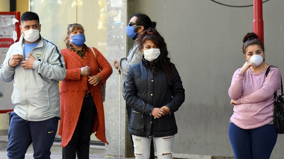 Mendzoa anunci&oacute; la extensi&oacute;n de la cuarentena hasta el 3 de agosto.