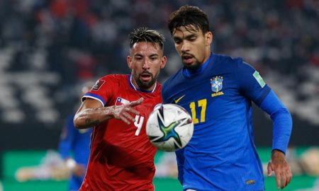 Con la obligación de ganar para seguir teniendo chances de clasificar, Chile Visita a Brasil en Río de Janeiro. Con la obligación de ganar para seguir teniendo chances de clasificar, Chile Visita a Brasil en Río de Janeiro.