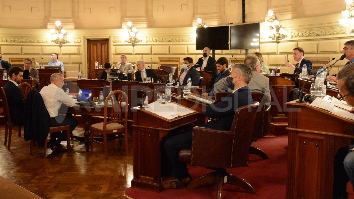 Marcelo Saín en la Cámara de Senadores de Santa Fe. Marcelo Saín en la Cámara de Senadores de Santa Fe.