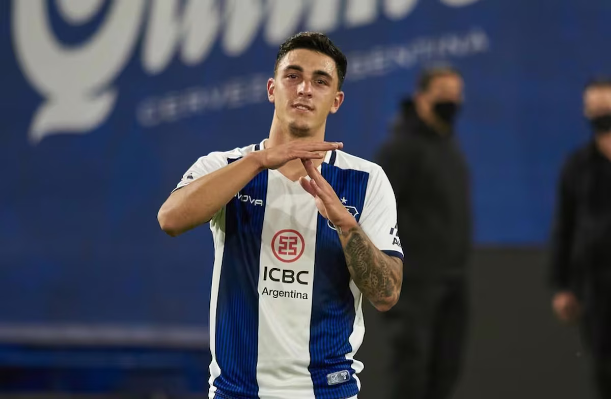 Joel Soñora es nuevo refuerzo de Colón. Joel Soñora es nuevo refuerzo de Colón.