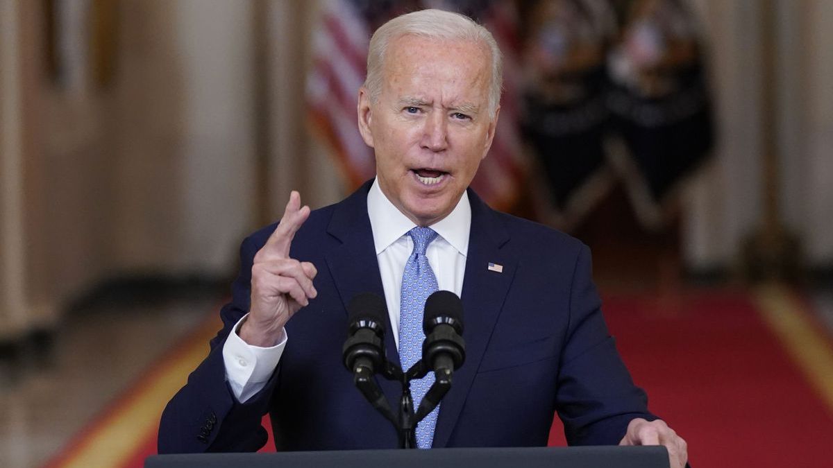 Biden le advirtió a Rusia que no haga más movimientos agresivos en la frontera con Ucrania.