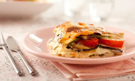Lasagna de vegetales y dos quesos, by Maru Botana. Lasagna de vegetales y dos quesos, by Maru Botana.