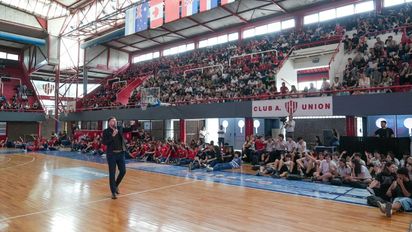 Ante más de tres mil alumnos secundarios, la Provincia de Santa Fe realizó una jornada sobre grooming