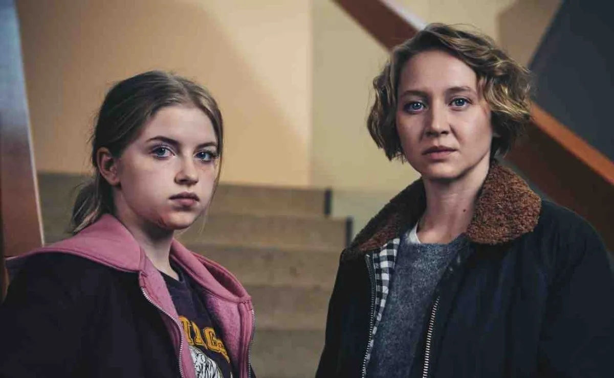 "La dama de los muertos", la serie policial furor en Netflix.