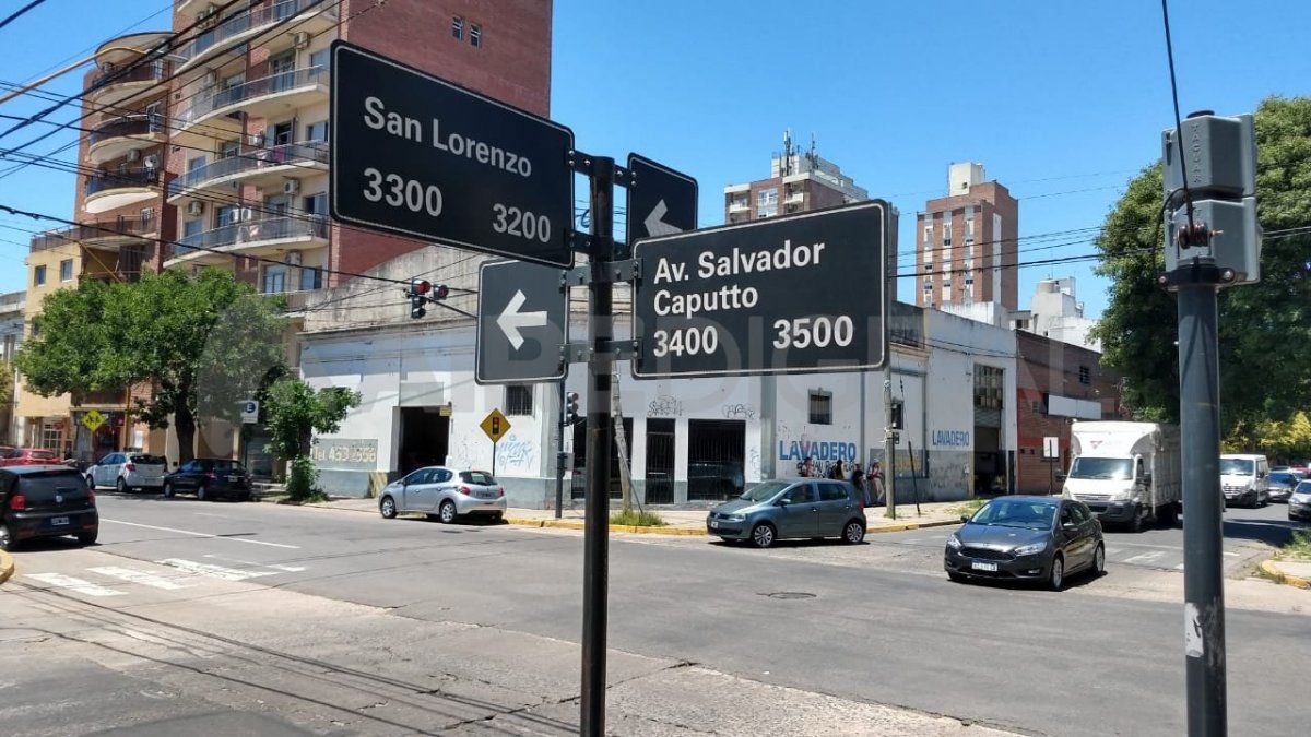 San Lorenzo y Salvador Caputto: la esquina donde arrastraron y asaltaron a una mujer de 60 años.