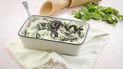 Cómo hacer helado de menta, paso a paso