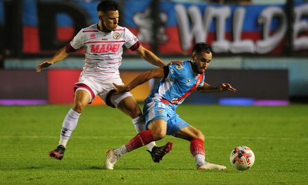 arsenal y lanus no se sacaron ventajas en el viaducto de sarandi por la copa de la liga arsenal y lanus no se sacaron ventajas en el viaducto de sarandi por la copa de la liga