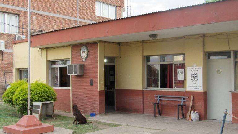 Recreo: cinco policías detuvieron ilegalmente a un joven, lo golpearon y falsearon el acta de procedimiento