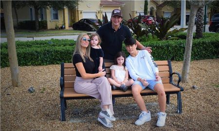 Es argentino, emigró a Miami con su familia y vende 20 mil churros al mes Es argentino, emigró a Miami con su familia y vende 20 mil churros al mes