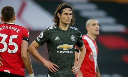 Edinson Cavani fue acusado de racista por agradecer un mensaje en Instagram y la Federación Inglesa le abrió un expediente. Edinson Cavani fue acusado de racista por agradecer un mensaje en Instagram y la Federación Inglesa le abrió un expediente.