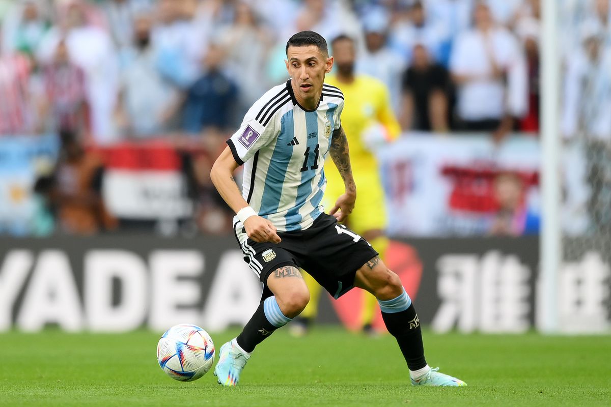 Ángel Di María entrenó a la par del grupo de la Selección Argentina y crecen las chances de que sea titular el viernes frente a Países Bajos.