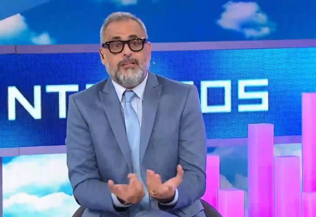 Jorge Rial destrozó a Clarín por el caso de violación en Miramar