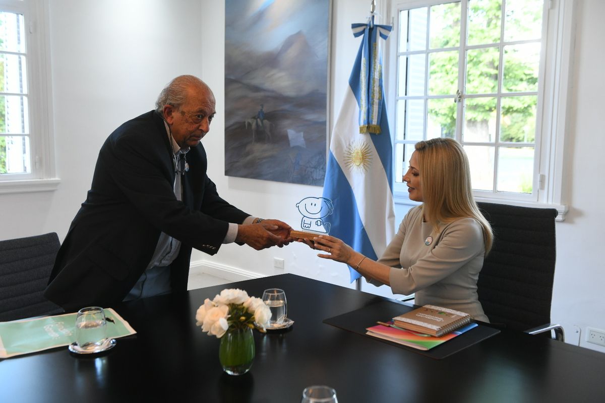 La Fundación Banco Nación, que preside Fabiola Yáñez, suscribió un convenio con la Fundación Garrahan para la construcción de 24 sedes de Casa Amor.