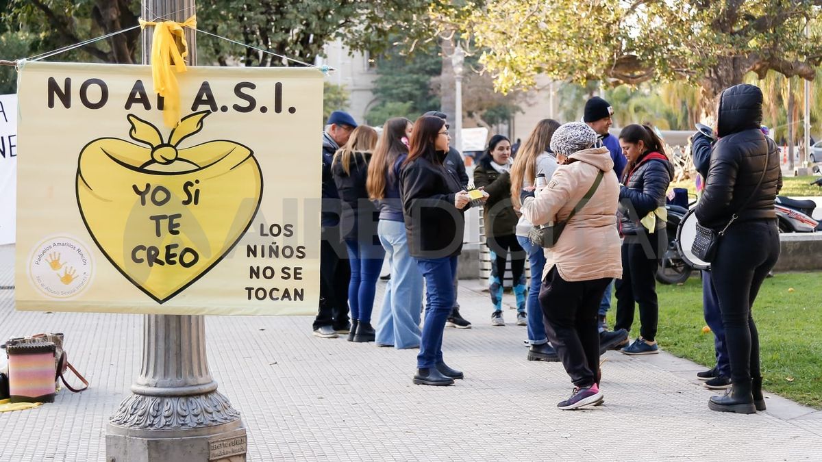 Mientras M. y su familia declaraban en el juicio