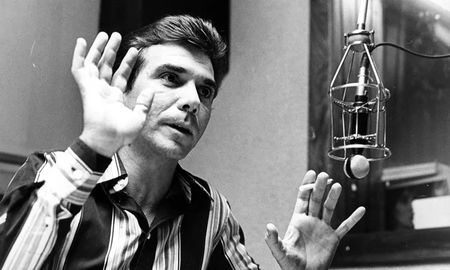 Badía fue un conductor de televisión y locutor con muchos años de presencia e importancia en los medios radiales y televisivos de Argentina. Badía fue un conductor de televisión y locutor con muchos años de presencia e importancia en los medios radiales y televisivos de Argentina.