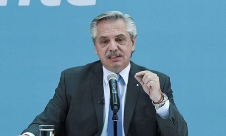 Fernández está pendiente de la salud de Sala, de quien cree está presa injustamente. Fernández está pendiente de la salud de Sala, de quien cree está presa injustamente.