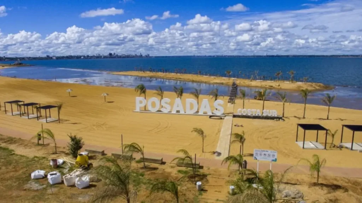 Playa El Brete, Posadas, Misiones. Playa El Brete, Posadas, Misiones.