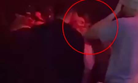 Paulo Londra fue visto a los besos en un boliche. Paulo Londra fue visto a los besos en un boliche.