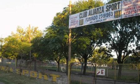 escandalo en el futbol infantil de rosario: un hombre agredio a un nino de 11 anos escandalo en el futbol infantil de rosario: un hombre agredio a un nino de 11 anos