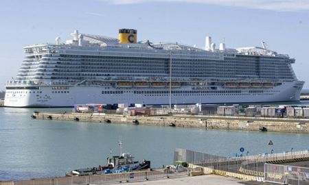 los primeros analisis a la turista del crucero varado en italia dieron negativo los primeros analisis a la turista del crucero varado en italia dieron negativo