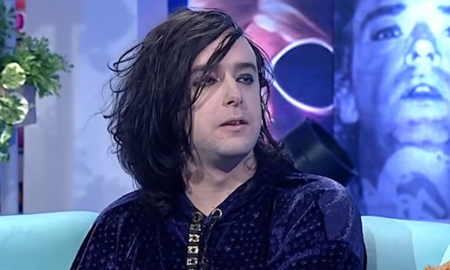 Benito Cerati estuvo de invitado en el programa Los Mammones y explicó por qué no habría que hacer una serie que relate la vida de Gustavo Cerati. Benito Cerati estuvo de invitado en el programa Los Mammones y explicó por qué no habría que hacer una serie que relate la vida de Gustavo Cerati.