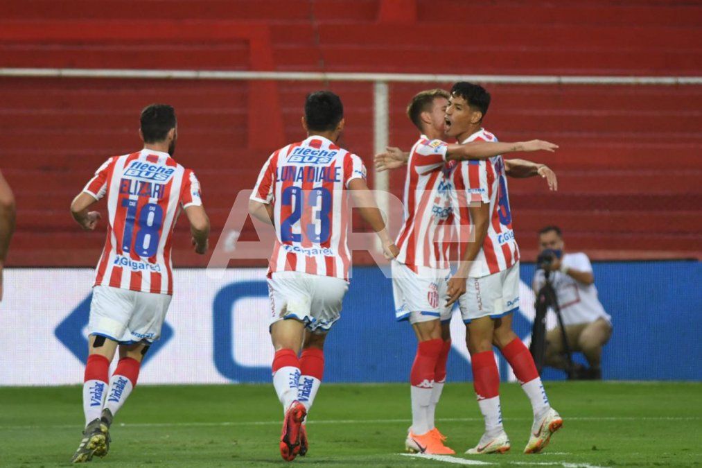 Unión recibe a Defensa y Justicia por la Copa Diego Maradona