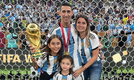 La esposa de Ángel Di María relató el duro momento que vivió su hija en Qatar: La llevé casi desvanecida al hospital La esposa de Ángel Di María relató el duro momento que vivió su hija en Qatar: La llevé casi desvanecida al hospital