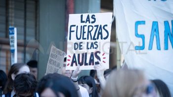 Continúa este martes el paro universitario en reclamo de una mejora salarial