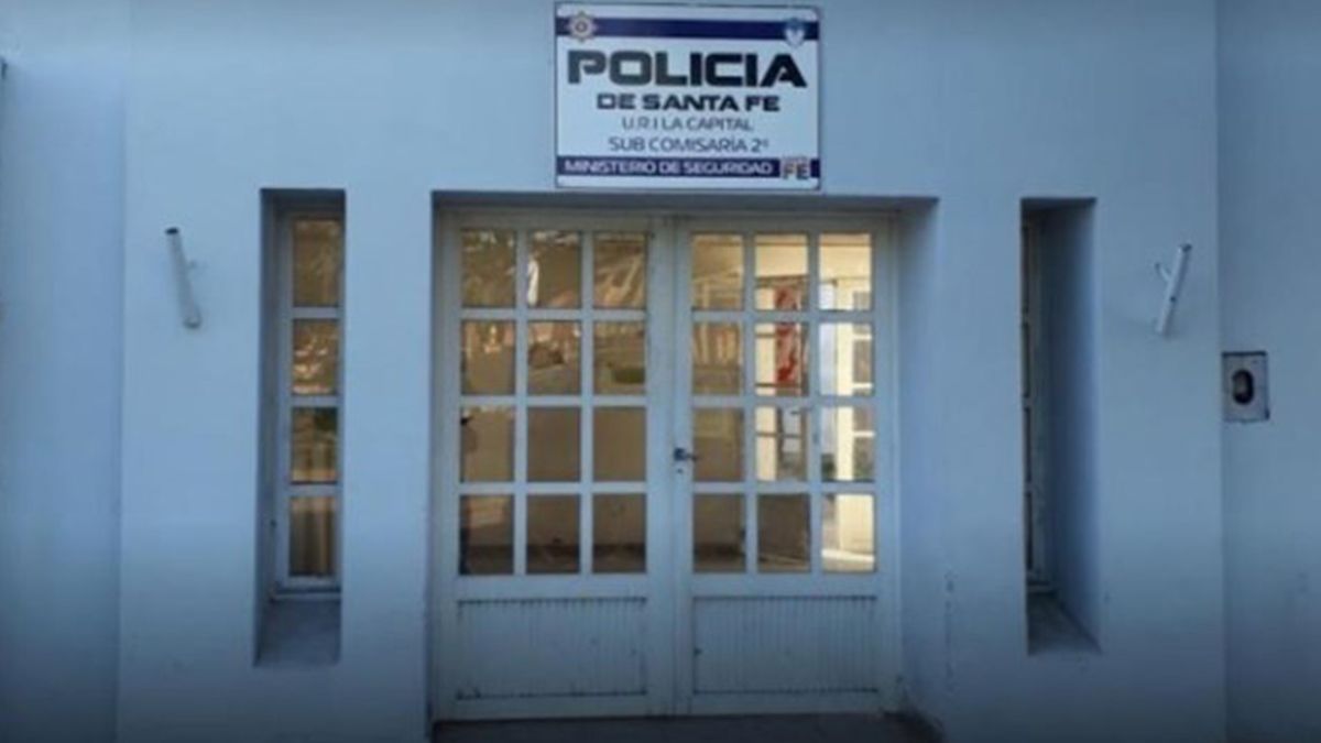 El evadido de 19 años se entregó anoche en la misma dependencia de la que se había escapado