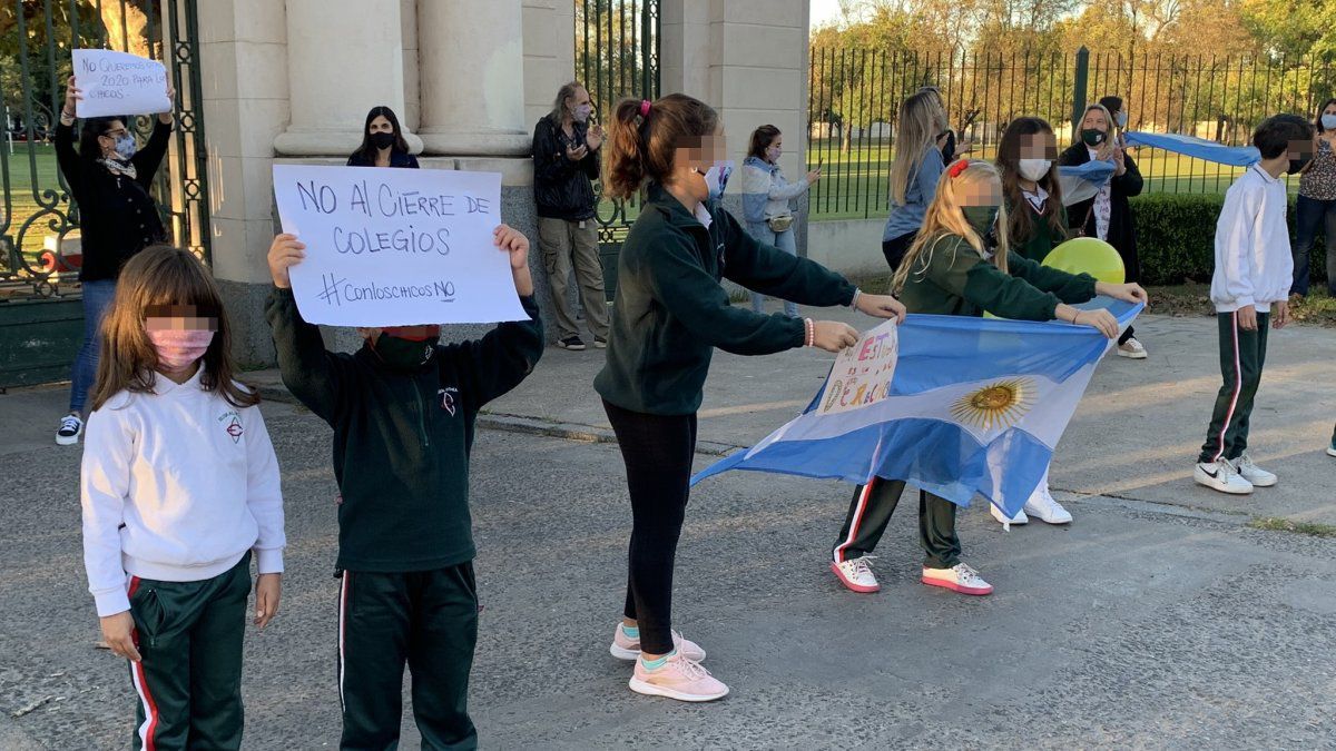 Algunas escuelas decidieron continuar con las clases presenciales